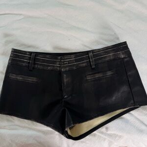 Chic Black Leather Women's Shorts